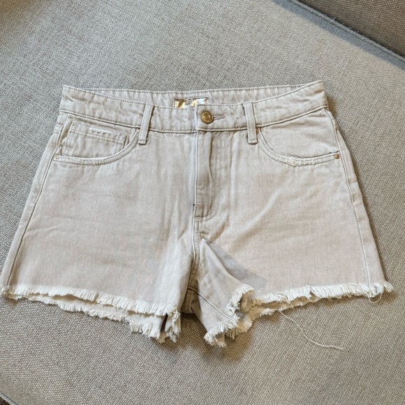 KUT, sand denim shorts - Picture 1 of 3